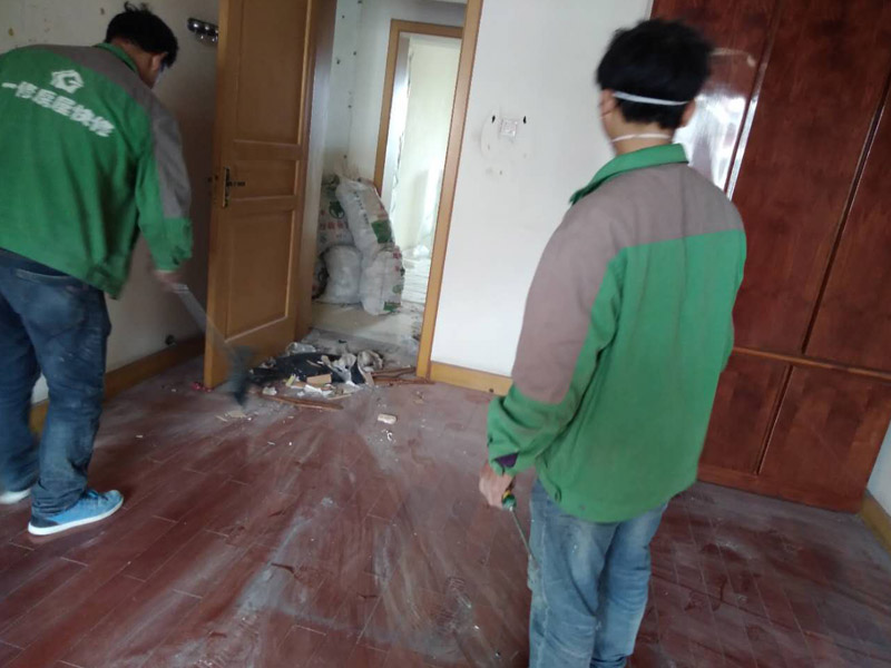 鄭州房屋維修公司哪家是維修，鄭州門鎖槽處木頭壞了怎么辦