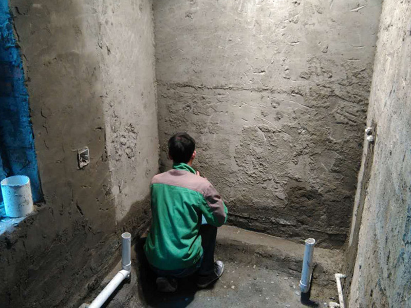 說起怎么裝修清水房，網上關于怎么裝修清水房的介紹非常多，怎么裝修清水房是很多網民非常關心和議論的話題；益修快裝公司提供清水房裝修服務，免費量房設計，先裝修后付款；提供清水房衛生間裝修、清水房廚房修補、清水房廁所翻修、清水房臥室改造、清水房客廳翻新、清水房陽臺設計、清水房榻榻米維修、清水房背景墻粉刷等，以下是小編收集整理的怎么裝修清水房,清水房裝修狀況，清水房帶什么裝修？等信息，請往下看。  清水房裝修狀況，清水房帶什么裝修  清水房是指屋里的裝修程度,一般屋內裝修分為清水房,簡裝,精裝和高檔裝修。清水房是屋子剛建好,一點也沒裝修.主要是指墻刮了個大白,沒有簡單的地板,甚至連廚房和衛生間的地板也沒上,。 清水房裝修步驟流程 一、明確裝修面積，了解墻面尺寸。 1、明確裝修面積是極為重要的一方面，尤其對墻面漆面積、貼磚面積、地板面積、壁紙面積等進行詳細了解。 2、明確主要墻面尺寸有必要估算好家具面積，設計擺放尺寸，布局精準。 二、合理拆改，巧用空間。空間的巧妙利用，包括砌墻、拆墻、拆暖氣、鏟墻皮、換塑鋼窗等多項內容，將垃圾及時清除，保障室內整潔，方便施工。水電改造前需對門、墻進行細致的測量，確定好整改方案，內含電線、水路的改造方案。而家用電器，譬如熱水器、空調、抽油煙機等，則需要請專人上前測量，確定好電源位置等。水電改造后，不宜后悔，在各方面打造好后，要確定每個電器的確切位置，方便安裝。需要確定的位置有“熱水器、空調、抽油煙機、洗衣機、電視、燈具、浴缸等。 三、優化管道外觀，加強裝飾效果。管道繁復，將會影響倒整個設計的外觀，尤其衛浴裝修的管道系統更為龐大，那么如何使其即具備干燥防滑的特性，又美觀呢?這有必要對管道進行優化，讓其發揮應有的作用。 四、地面實質裝飾(磁磚要點)。地面裝飾后，還應把一些實質設施給做好。譬如在貼瓷磚之前，需做好防水工作，注意瓷磚泡水、陰干，并對破殘的瓷磚留做切割，保持整體性的完整即可。 五、美化毛坯房墻壁，讓墻壁美起來。墻漆的效果有限，為了讓墻壁更大程度的美化，經常使用的是壁紙。在墻漆干透后隔天變可以粘貼壁紙了。需注意待壁紙粘貼完畢后，在2天內不宜開窗通風，否則會影響它的質量。讓其慢慢陰干，變可以保存很久的時間。 六、插座安裝巧安排。插座面板安裝較為容易，但需注意下面幾個方面。 1、具備開關功能的插座好，這樣可以靈活控制開關，而避免頻繁插拔電源。 2、要注意插座的實用功能，因此帶開關的五孔插座，一定要注意其三項插座是否方便使用