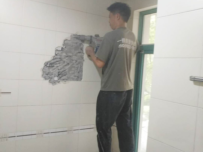 廣州防水補漏師傅的“獨家秘笈”，輕松拿捏各種漏水維修狀況