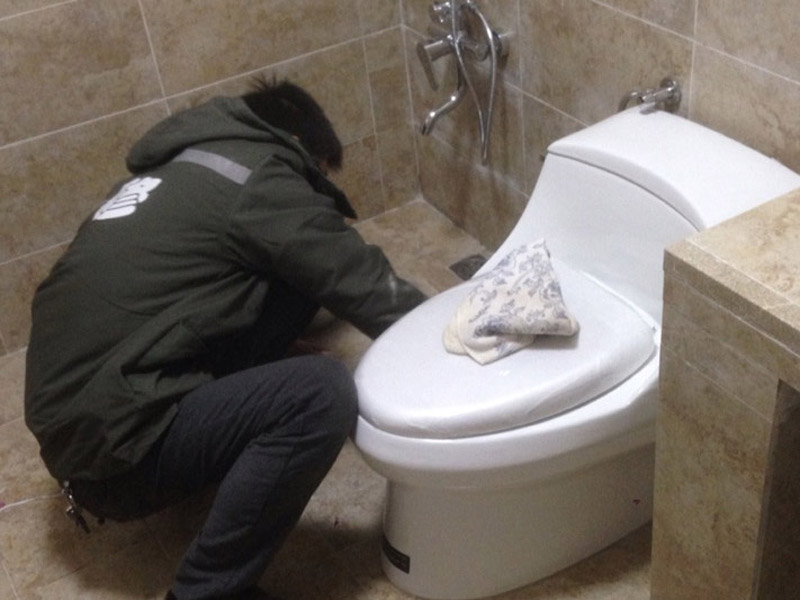 馬桶返臭怎么辦？馬桶返臭原因及解決方