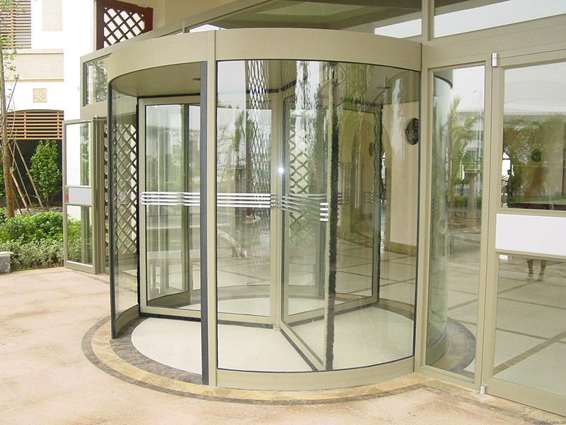 自動玻璃門維修哪家好，附近上門維修玻