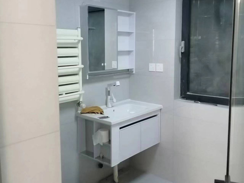 2025衛生間裝修新趨勢：智能與環保